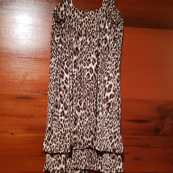 Dress - Picture 4 of 4